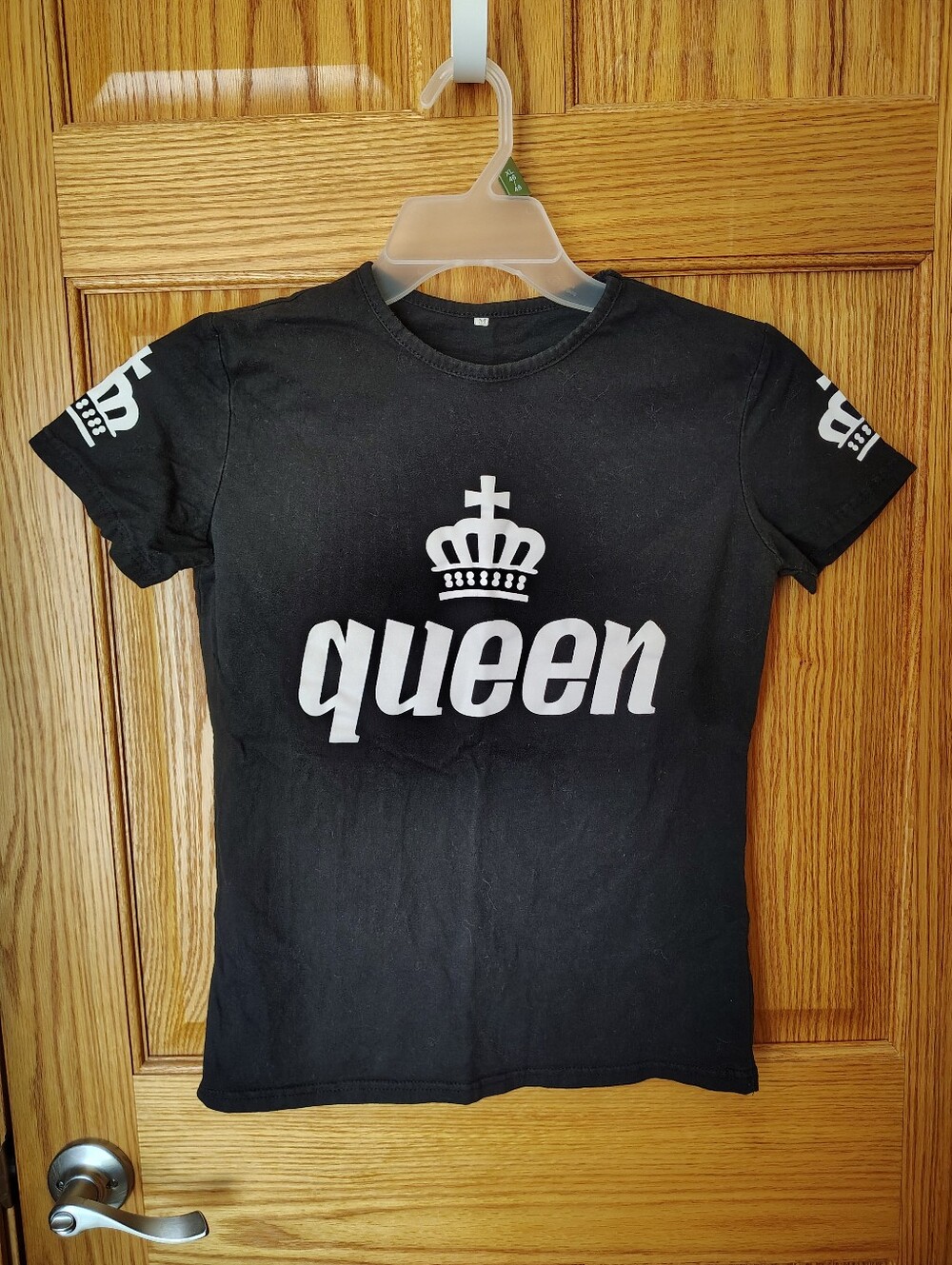 Queen Graphic Tee for Kids - Black  Size Medium